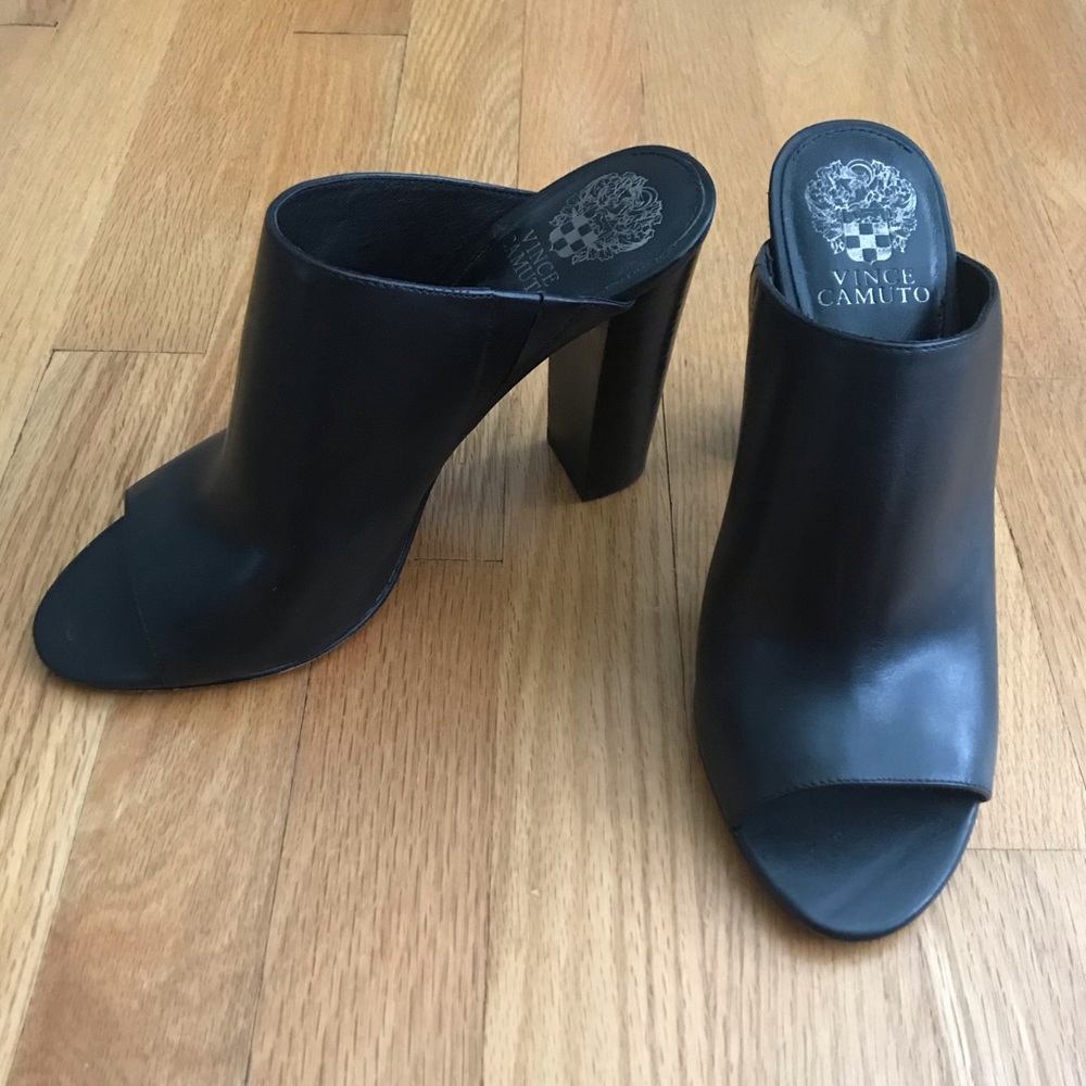 Vince Camuto genuine leather black Vestata mules